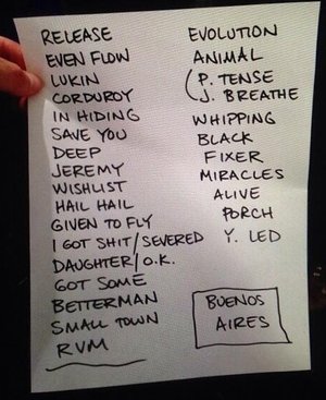 Setlist photo from Pearl Jam - Costanera Sur, Buenos Aires, Argentina - Apr 3, 2013