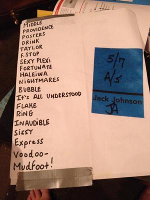 Setlist photo from Jack Johnson - Cabaret Metro, Chicago, IL, USA - May 7, 2002